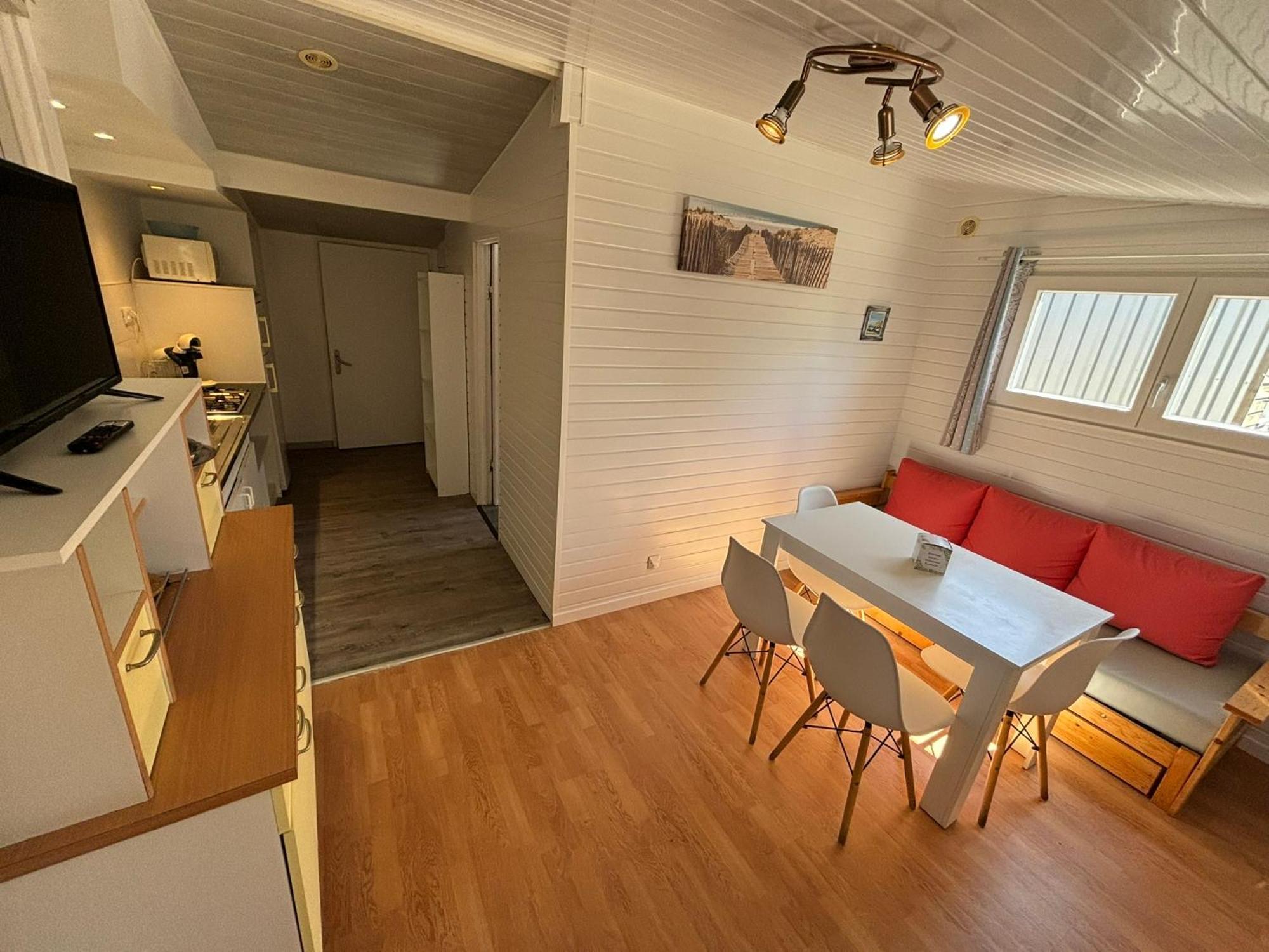 Camping Le Repos Saint-Palais-sur-Mer Exterior photo